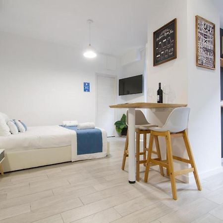 Homilan Appartement Buitenkant foto